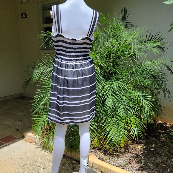 Dots Cocktail Casual Party Dress Size Small - Picture 8 of 8